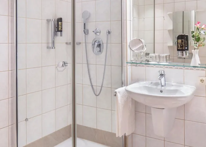 Hotel Schweizer Hof Thermal Und Vital Resort (Adults Only)